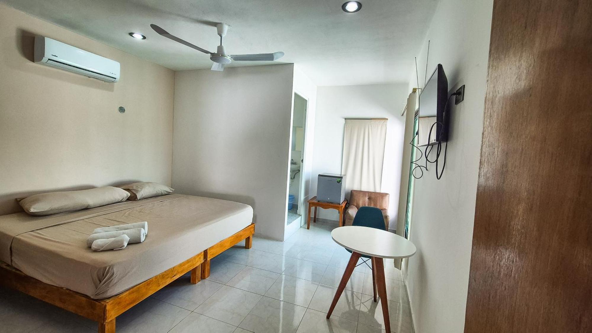 Hotel Monserrat เมริดา ภายนอก รูปภาพ